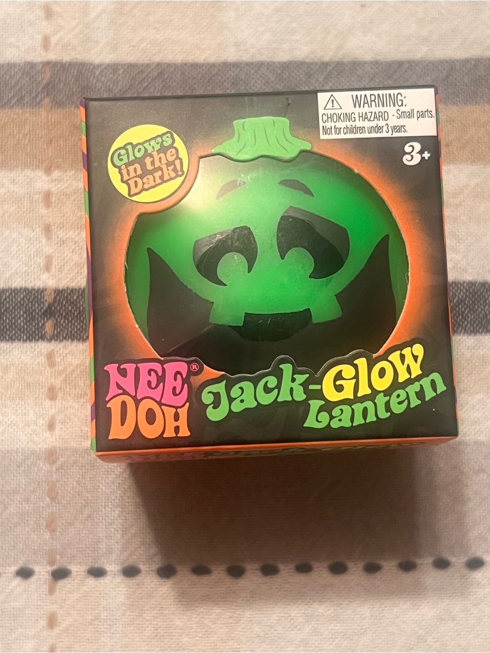 NeeDoh Jack-Glow Lantern - Green Glow Pumpkin Toy